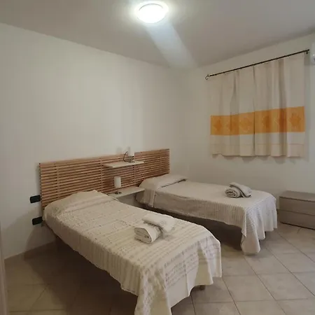 Διαμέρισμα Monolocale In Centro Con Parcheggio Privato! Palau